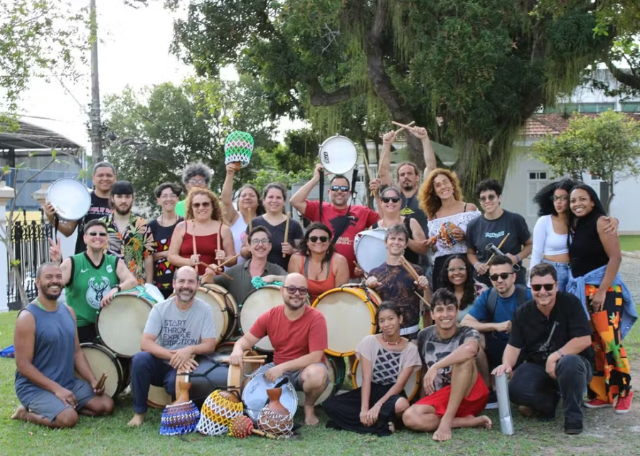 Bloco Bonita da Peste oferece oficinas gratuitas de maracatu em Campos